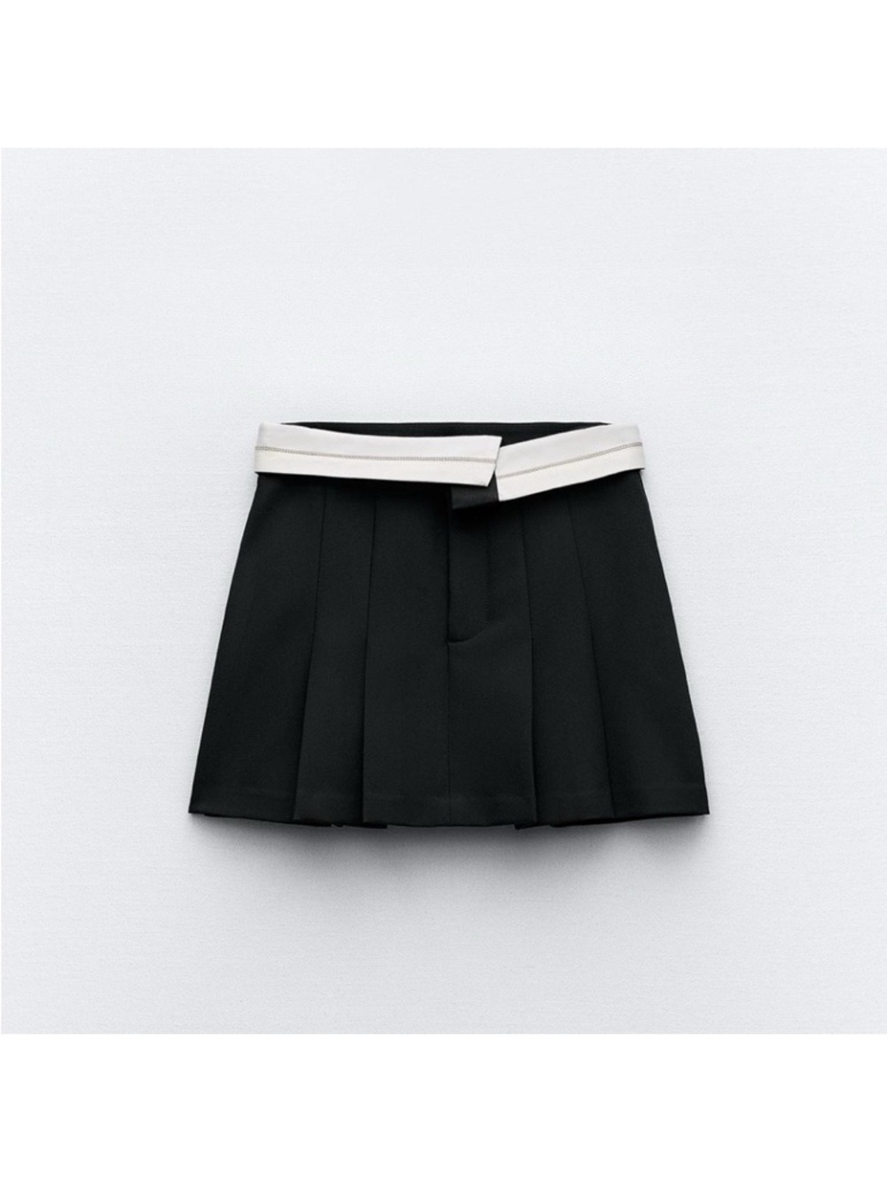 Zara Black Contrast Shorts Medium